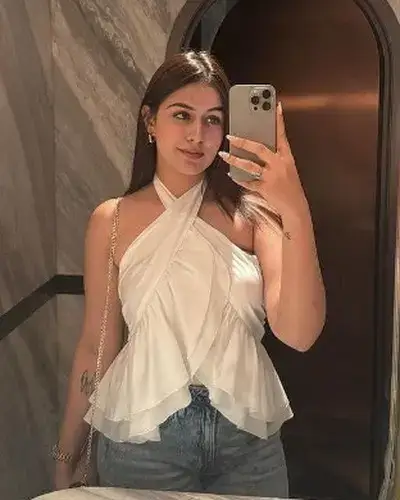 Escorts In Dunda