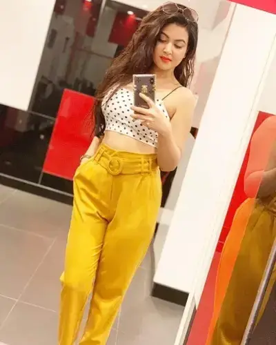 Dunda Escort